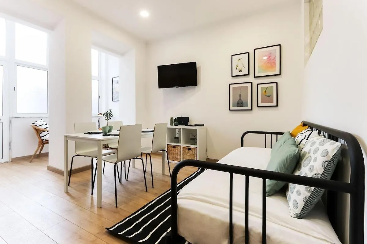 Lisbon Typical 2 Charming Flat By Homeful Homes Portugal