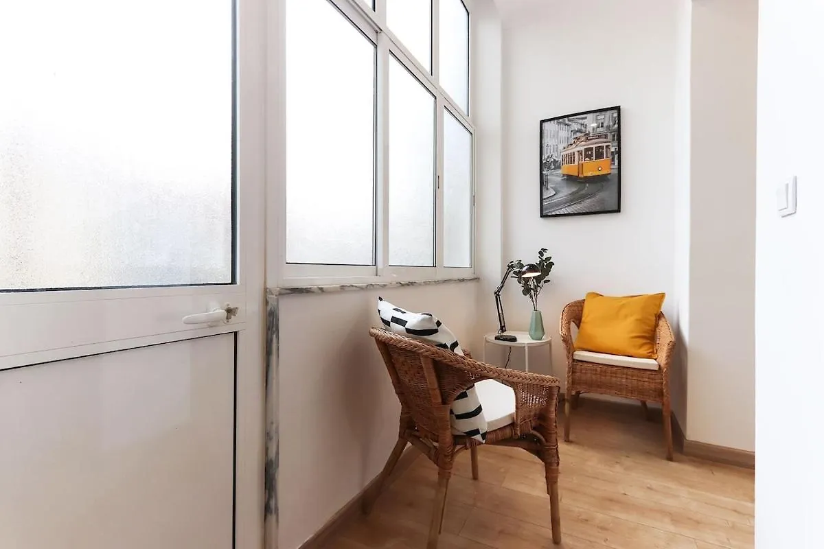 Lisbon Typical 2 Charming Flat By Homeful Homes Portugal