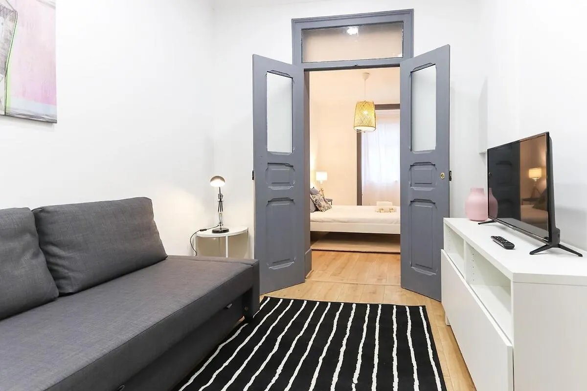 Lisbon Typical 2 Charming Flat By Homeful Homes Portugal